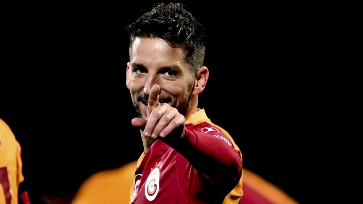 Galatasaray’da Dries Mertens’in geleceğiyle ilgili yeni gelişme